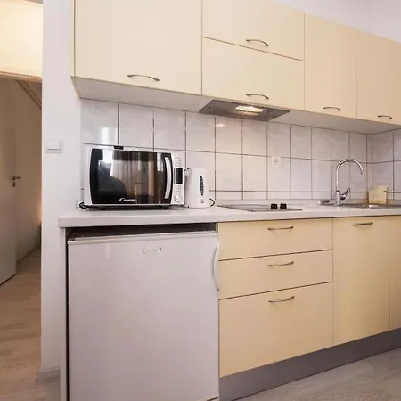 With A Parking Space Brodarica, Sibenik - 6150 Apartment Brodarica (Sibenik-Knin)