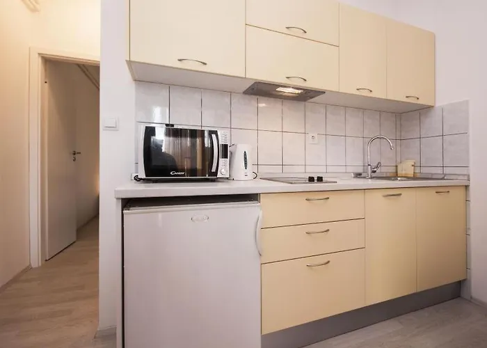 With Parking Space Brodarica, Sibenik - 6150 Apartament Brodarica (Sibenik-Knin)